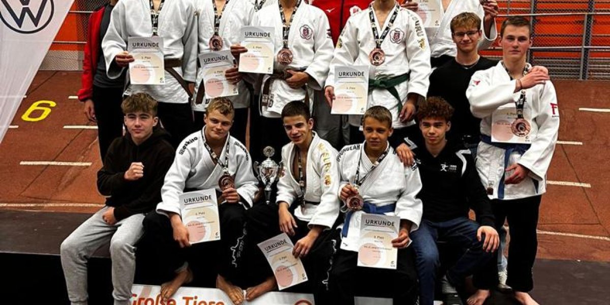 DVMM U18